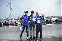 Die A33 gehörte heute den Läufern, Inlinern, Radfahrern und Spaziergängern. - © Florian Gontek