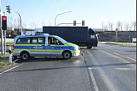 Zwei Lkw sind am Freitagmorgen auf der B68 in Borgholzhausen frontal zusammengestoßen. - © Andreas Eickhoff