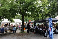 Der Musikzug Borholzhausen sorgte für gute Stimmung auf dem Haller Schützenfest am Bürgerzentrum Remise. - © Simone Pomikalek