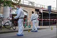 Der Großeinsatz in der City dauert am Sonntag bis in die Mittagsstunden weiter an. - © Paul Brinkmann