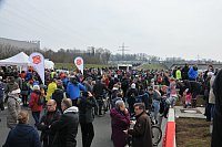 Die A33 gehörte heute den Läufern, Inlinern, Radfahrern und Spaziergängern. - © Frank Jasper