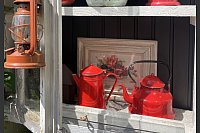 Das Ehepaar Susanne und Jürgen Kreft hat sich in Gütersloh einen wildromantischen Cottage-Garten geschaffen. Sie lieben Vintage-Schätzen und Do-it-yourself-Projekte. In ihrem verwinkelten Garten gibt es viel zu entdecken. - © Susanne Kreft