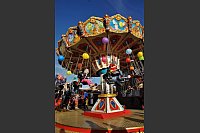 Große und kleine Versmolder waren am Wochenende auf der Kirmes unterwegs. - © Marion Bulla