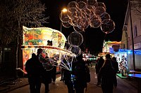 Große und kleine Versmolder waren am Wochenende auf der Kirmes unterwegs. - © Marion Bulla