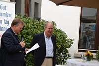Abschiedsfeier für HK-Lokalchef Herbert Gontek: Joachim Kummrow (Kontext), Herbert Gontek (rechts). - © Foto: Jan Herrmann