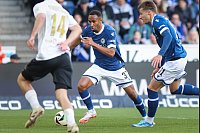 Arminia Bielefeld schlägt Wehen Wiesbaden 4:2. - © Oliver Krato