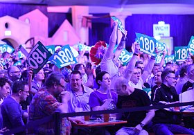 Best of Darts mit Ansgar Brinkmann und Michael van Gerwen