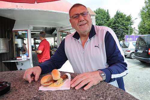 Stammkunde: Michael Köpp aus Hesseln kommt seit über 30 Jahren in den Pilz - © Heiko Kaiser