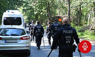 Elf Tage wurde nach der Leiche von Friederike B. gesucht. Am Ende fand man sie in einem Waldgrab im Haller Ortsteil Kölkebeck. - Jonas Damme