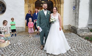 Sophie Eickmeyer und Julian Eickmeyer-Raschke gaben sich in der Petri-Kirche das Ja-Wort. - Andre Schneider