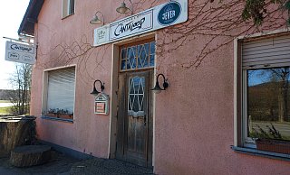 Das "Cantaloop" an der Osnabrücker Straße in Borgholzhausen soll im Mai 2025 mit neuem gastronomischen Ansatz wiedereröffnet werden. Die Immobilie selbst steht zum Verkauf. - Claus Meyer
