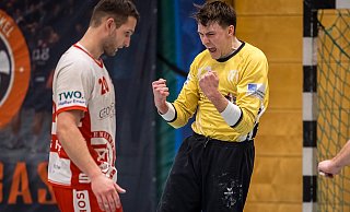 Torwart Fabian Stroth (r.) war einer von Hörstes Matchwinnern beim Derbysieg in Harsewinkel. - Sören Voss