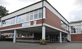 Die Realschule Steinhagen ist auf drei Klassen pro Jahrgang ausgerichtet. Die zur Verfügung stehenden Plätze reichen aber seit vielen Jahren nicht aus. - Frank Jasper
