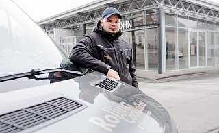 Can Hasankale haucht dem ehamligen Autohaus Nagel neues Leben ein - zumindest während der Versmolder Kirmes Sünne Peider. - Andre Schneider