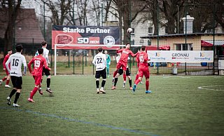 Die Tage der Fußballspiele auf dem Kunstrasenplatz in Peckeloh sind gezählt. - Andre Schneider