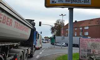 Verkehrschaos in Borgholzhausen-Bahnhof. - Andreas Großpietsch
