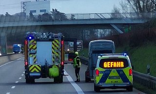 Der Einsatz der Borgholzhausener Feuerwehr auf der A33 war nach einer halben Stunde beendet. - Feuerwehr Borgholzhausen