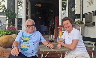 Konstantinos "Costa" Kuruklidis und seine Frau Yvonne Hermann wollen mit kleineren und preisgünstigeren Gerichten mehr Gäste in ihr Bistro holen. - Uwe Pollmeier