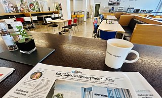 Die Kantine im Souterrain der Firmenzentrale von Gerry Weber. Betreiberin ist die SV Business Catering GmbH mit Sitz in Düsseldorf – auch ihr Fortbestand ist in Gefahr. - Nicole Donath