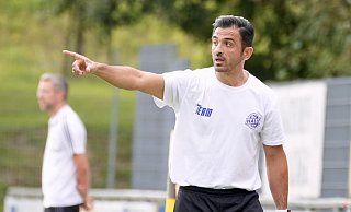 Selcuk Kaya bleibt Trainer beim SC Halle. Er bekommt aber einen neuen Assistenten. - Peter Unger