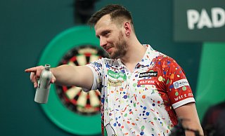 Florian Hempel hat viel Mal bei der Darts-WM im "Ally Pally" in London gespielt. 2025 ist der Wahl-Kölner nicht qualifiziert. - Kieran Cleeves