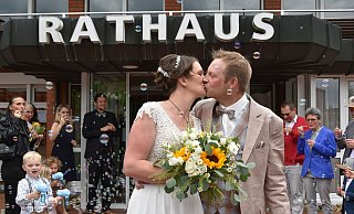 Johanne und Marc Wolters haben am Samstag in Steinhagen geheiratet. - Birgit Nolte