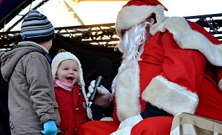Der Piumer Weihnachtsmarkt wird stattfinden – wenn es irgendwie möglich ist. Jürgen Brömmelsiek hofft, dass alle Akteure wieder dabei sind, obwohl die Zeit bis zum Start knapp ist. - Anke Schneider