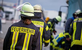 Die Feuewehr war mit den Löschzügen Versmold und Hesselteich im Einsatz. - Symbolbild Niklas Tüns