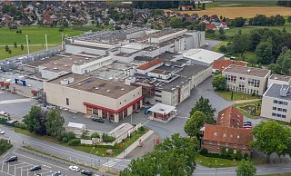 Der Fleisch- und Wurstwarenhersteller TFB, hier der Stammsitz in Loxten, setzt seine Restrukturierung mit der Veränderung des Führungsteams fort. - TFB