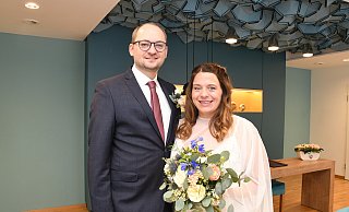 Dennis Uhlemeyer gab seiner Sara (geborene Meyer) das Jawort. - Jonas Damme