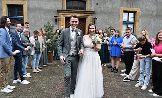 Anna-Lena Müller und Lucas Wiemann gaben sich am Freitag im Haus Werther das Jawort. - Birgit Nolte