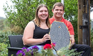 Hannah Hübner und Niklas Haring bilden zusammen das Königspaar des SV Westbarthausen. - Andre Schneider