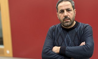 Hüseyin Sekman ist sauer. Er will seine vom Erdbeben betroffene Schwester und deren beiden Kinder nach Halle holen. Das soll natürlich schnell gehen. Doch auf den dafür notwendigen Termin bei der Kreisausländerbehörde muss er über einen Monat warten. - Heiko Kaiser