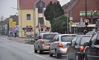 Versmolder fahren am liebsten Auto - und steuern oft Ziele im Altkreis Halle an. - Andre Schneider