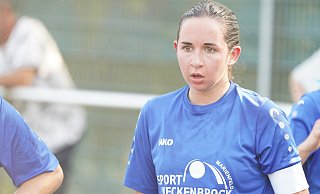Zehn Jahre spielte Lena Tarun für den TSV Amshausen. Zeitweise trug sie dort sogar die Kapitänsbinde. - Ralph Struck