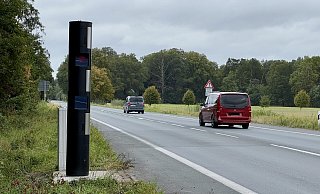 Der neue Blitzer befindet sich an der Sandforther Straße zwischen Halle und Steinhagen-Brockhagen. - Frank Jasper