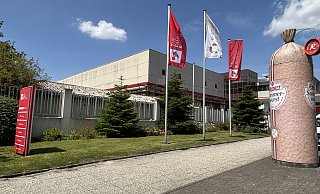 Das Stammwerk von The Family Butchers (TFB) in Versmold-Loxten. Künftig trifft der Konzern Premium Food Group hier die Entscheidungen. - Tasja Klusmeyer