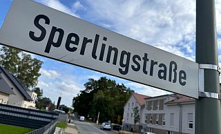 Die Sperlingstraße im Steinhagener Ortsteil Amshausen gibt der Genossenschaft ihren Namen. - Frank Jasper