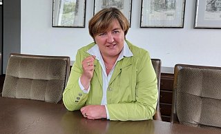 Birgit Ernst positioniert sich im HK-Gespräch für die Landtagskandidatur der CDU. 2017 trat die Wertheranerin schon einmal im Wahlbezirk 94 an. Jetzt will es die dreifache Mutter erneut wissen. - Claus Meyer
