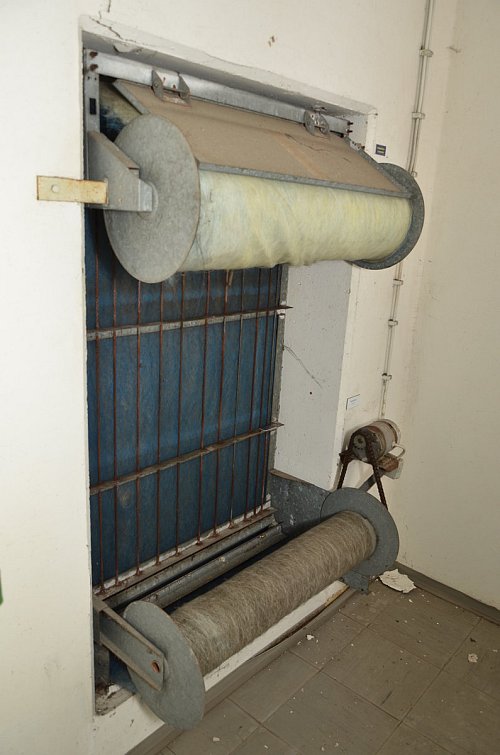Für einen ABC-Angriff: Die Kohlefilteranlage sollte die Atemluft aufbereiten. - © Jonas Damme