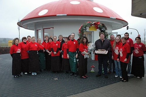 Bilder von der Eröffnung des großen Pilzes im Jnuar 2008 - © Anke Schneider, HK