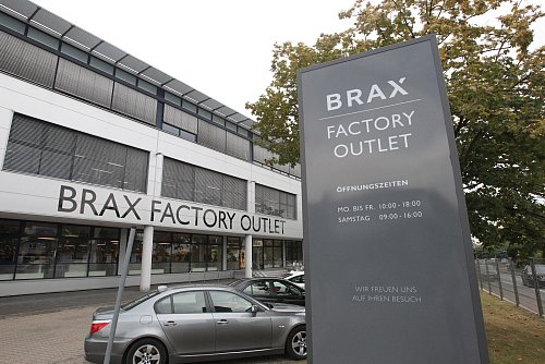Der Brax-Factory-Outlet befindet sich direkt am Firmensitz des Unternehmens. - © Peter Steinert