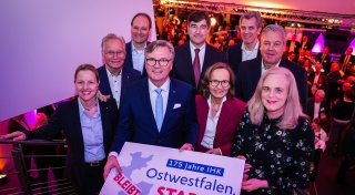 Titel - Copy