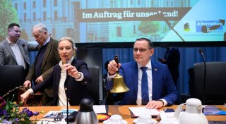 Titel - Copy