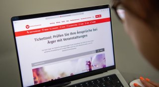 Titel - Copy
