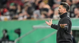 Titel - Copy Titel - Copy