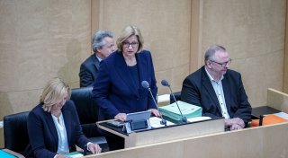 Titel - Copy