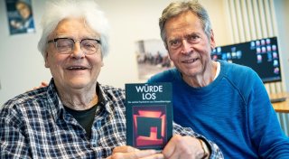 Titel - Copy Titel - Copy