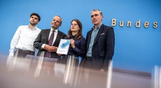 Titel - Copy