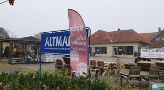 Titel - Copy